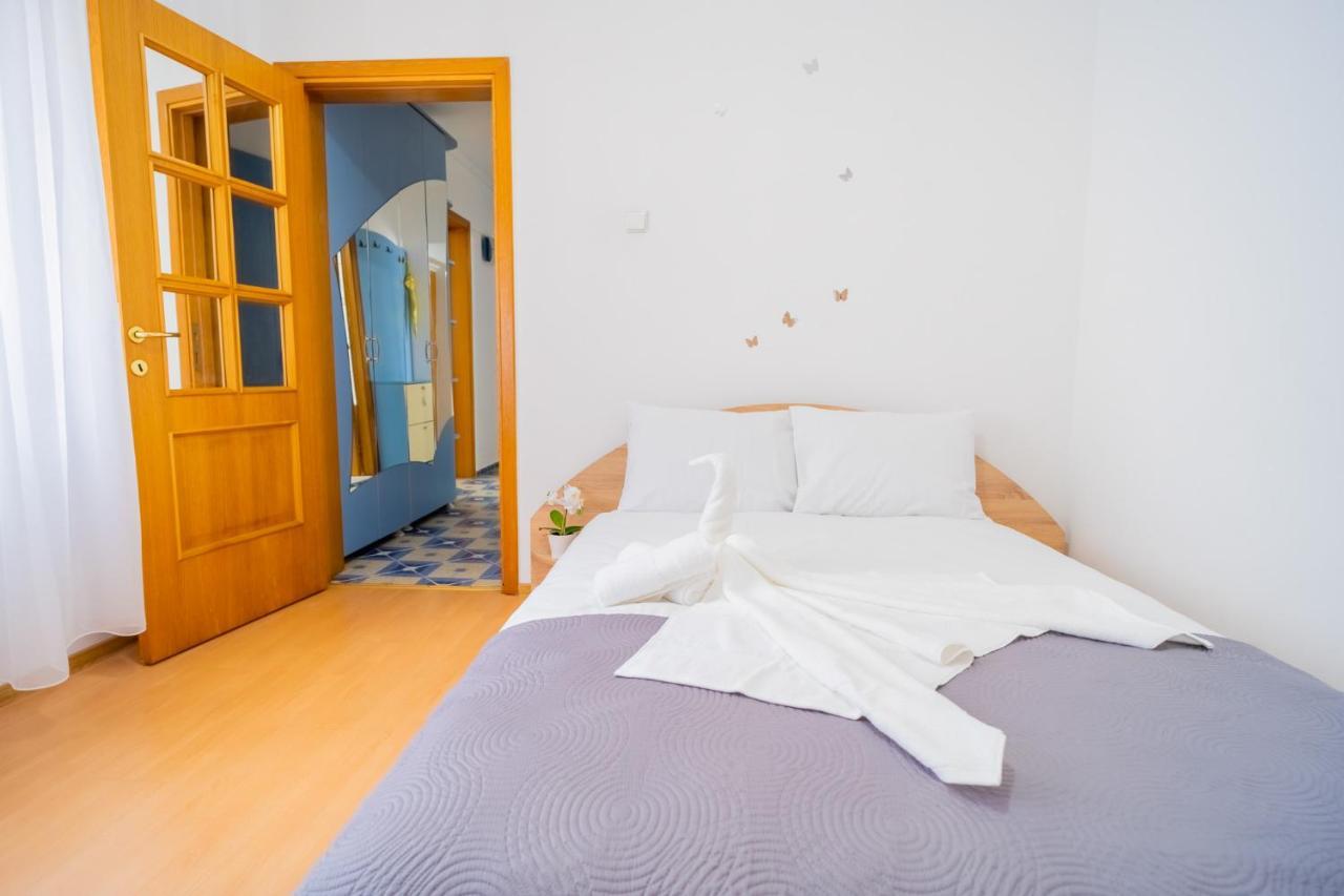 Serene 1Br Apartment With Workspace Βουκουρέστι Εξωτερικό φωτογραφία