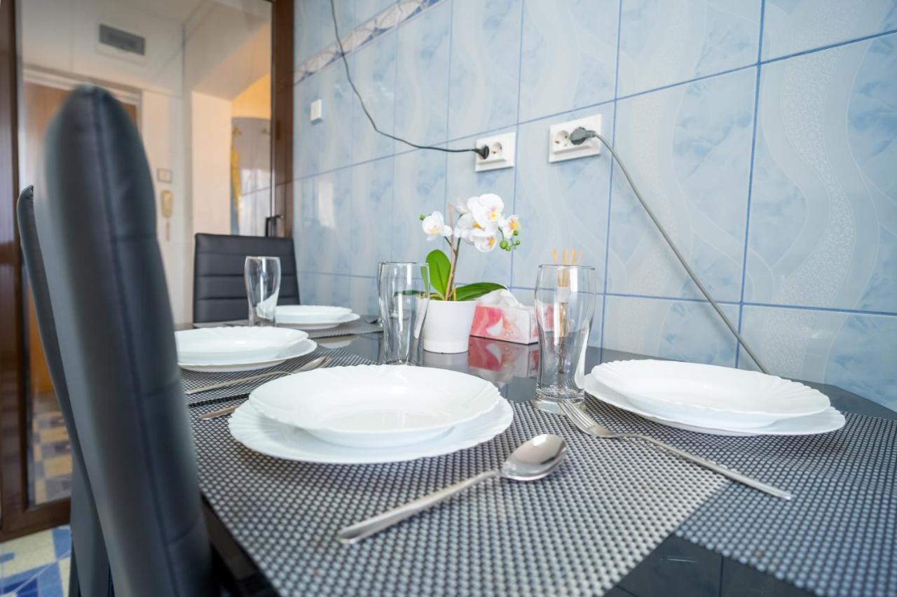 Serene 1Br Apartment With Workspace Βουκουρέστι Εξωτερικό φωτογραφία